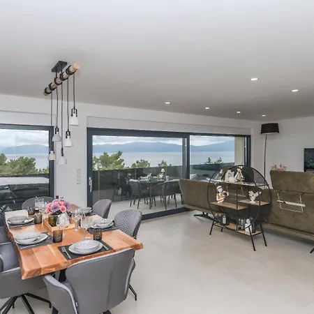 Laganini 2&4 Appartamento Podaca