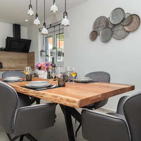 Appartamento Laganini 2&4