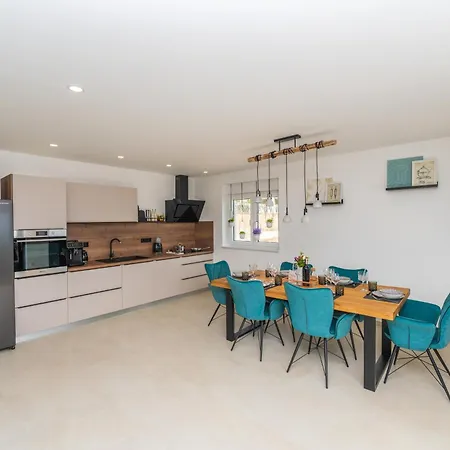 公寓 Laganini 2&4 *