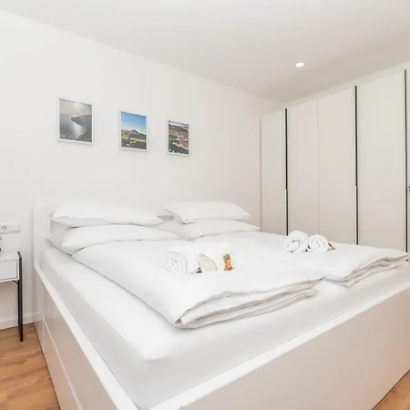 公寓 Laganini 2&4 波达卡